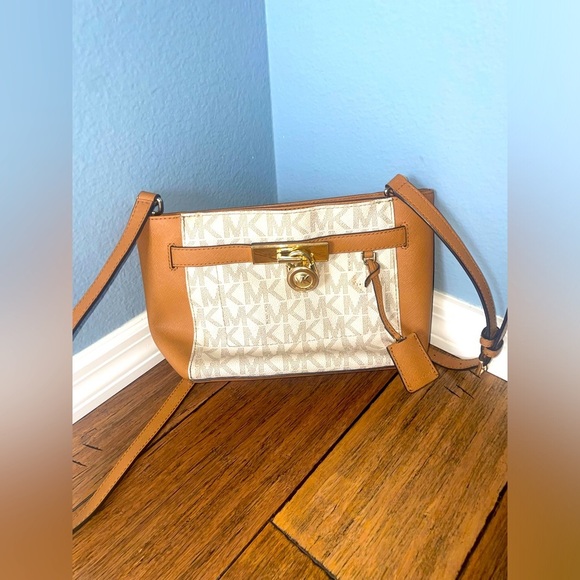 Michael Kors Handbags - Michael Kors crossbody bag Hamilton lock bag monogram bag mk purse travel bag